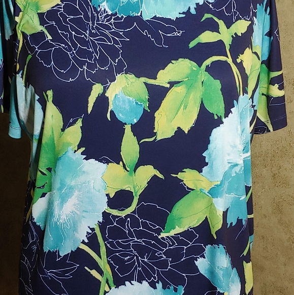 Susan Graver blazer and top set - Picture 4 of 5